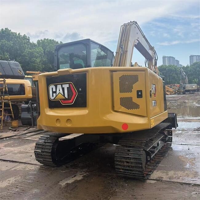 Рыбак типа Caterpillar 307.5 Экскаватор В хорошем состоянии Использованный компактный экскаватор