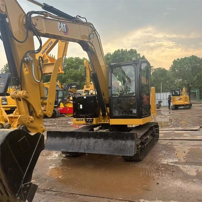 Рыбак типа Caterpillar 307.5 Экскаватор В хорошем состоянии Использованный компактный экскаватор