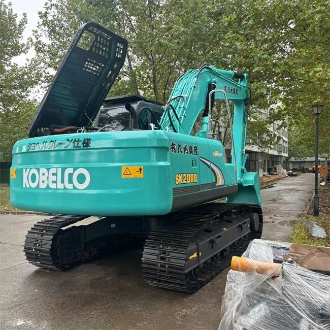 SK200-8 Использованные экскаваторы Kobelco Использованные экскаваторы 20 тонн Среднего размера