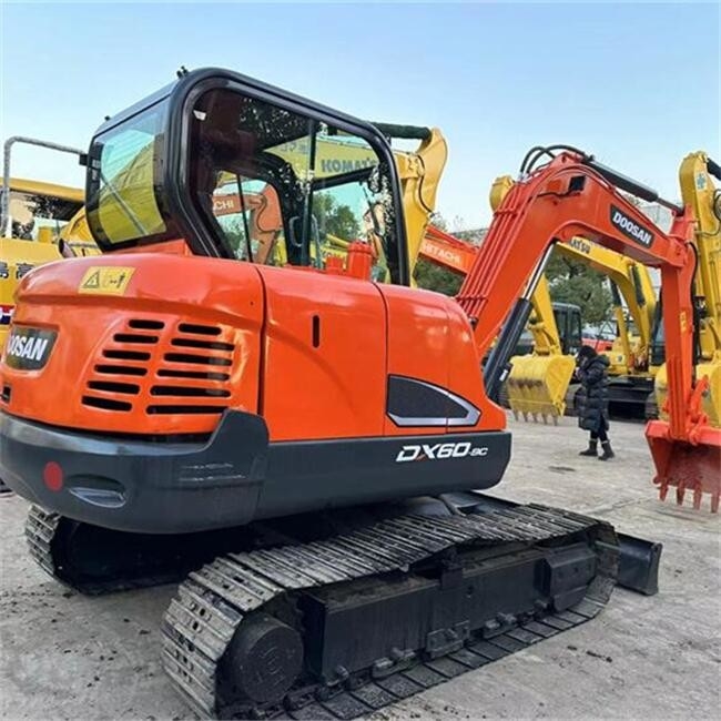 Dx60 Doosan Mini Digger 6 тонны Использованный малый экскаватор ОРИГИНАЛЬНАЯ ГИДРАУЛИЧЕСКАЯ СИСТЕМА