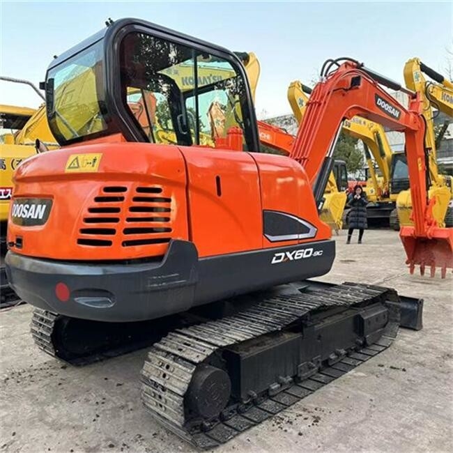 Dx60 Doosan Mini Digger 6 тонны Использованный малый экскаватор ОРИГИНАЛЬНАЯ ГИДРАУЛИЧЕСКАЯ СИСТЕМА