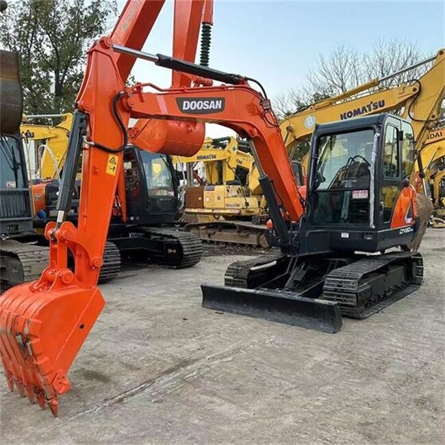 Dx60 Doosan Mini Digger 6 тонны Использованный малый экскаватор ОРИГИНАЛЬНАЯ ГИДРАУЛИЧЕСКАЯ СИСТЕМА