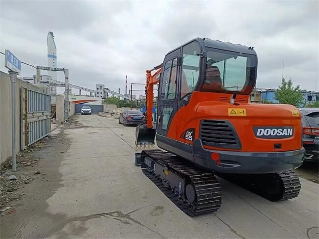 Подержанный экскаватор Doosan Dx55 Doosan 5 тонн экскаватор 36,2 кВт