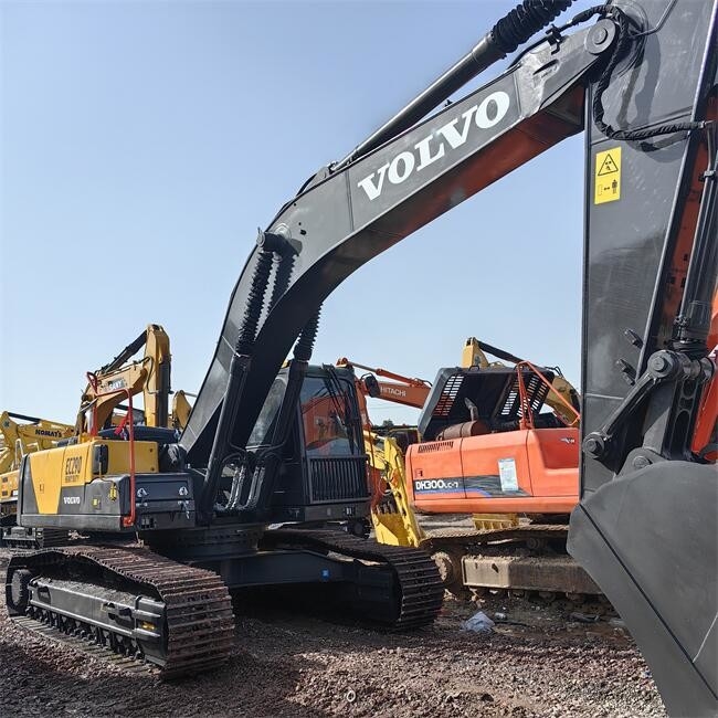 Подержанный экскаватор Volvo EC290 Использованный экскаватор Volvo Digger 29 тонн с цепочкой ползания