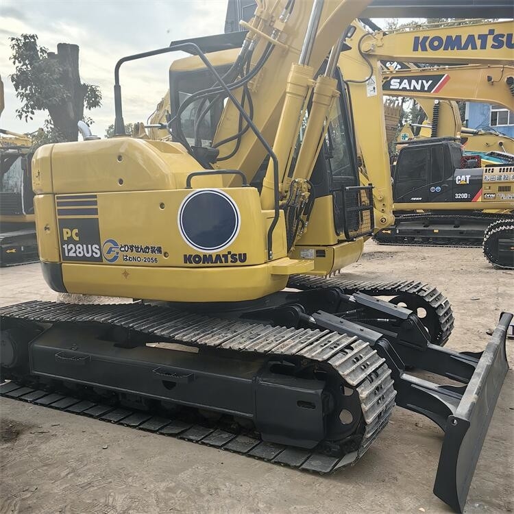Escavatori di scarico usati Komatsu PC128 Escavatori da 12 tonnellate con parti originali