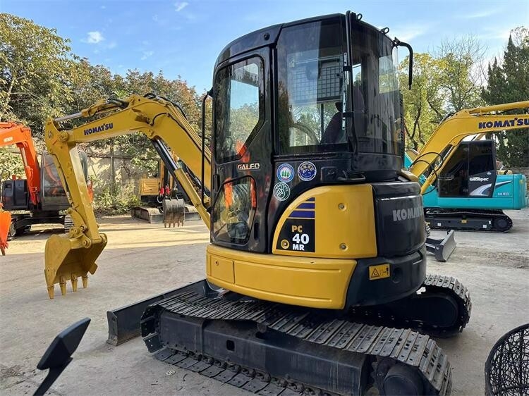 Χρησιμοποιούμενος εξορυκτής Komatsu PC40MR εξορυκτής 4 τόνων 28.5KW Υψηλής απόδοσης