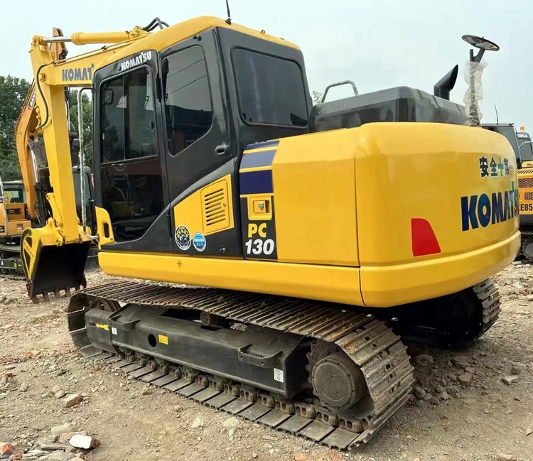 PC130-7 Подержанные экскаваторы Komatsu Используемые 13 тонн экскаватор 66КВт мощность
