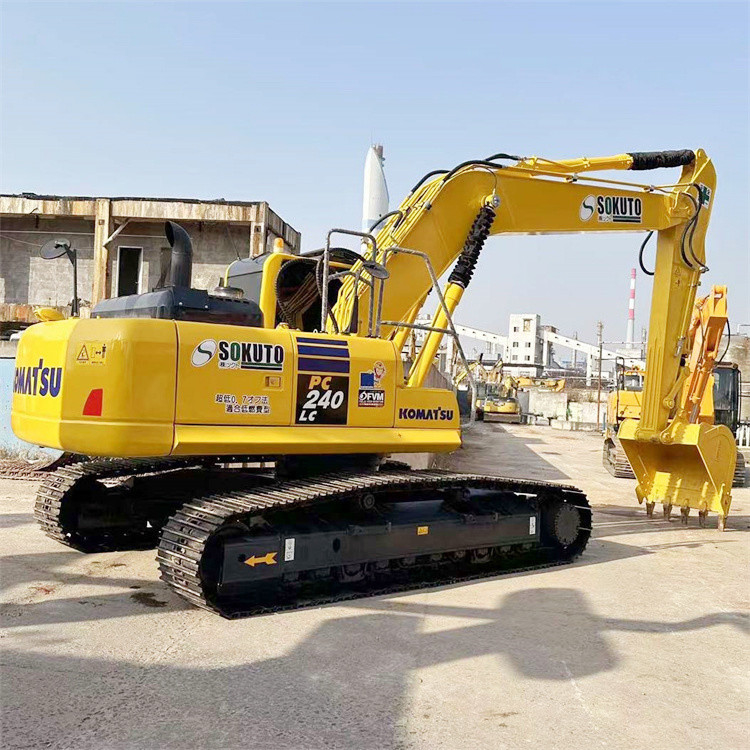 PC240-8 Эксплуатационные экскаваторы Komatsu 24 тонны экскаватор типа Crawler