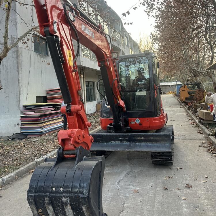 Подержанные экскаваторы Kubota U55-4 Используемые экскаваторы Kubota 5 тонн с цепью ползучей