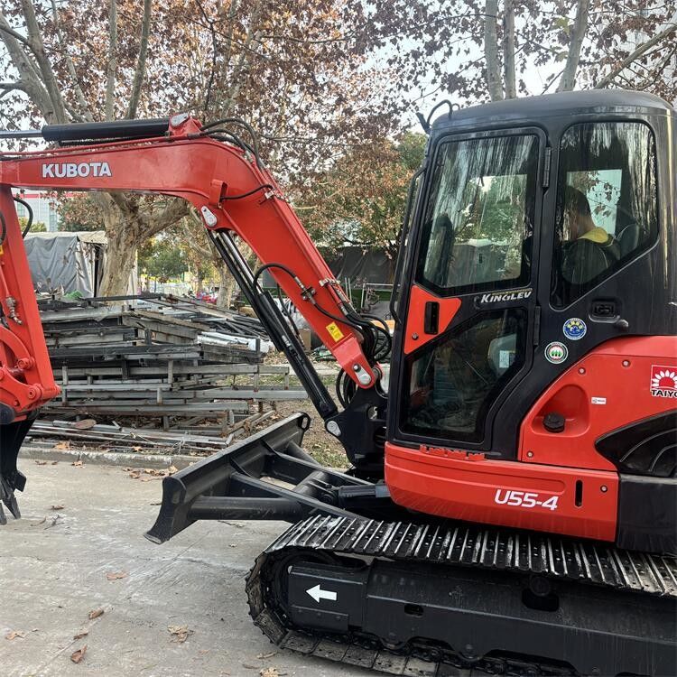 Подержанные экскаваторы Kubota U55-4 Используемые экскаваторы Kubota 5 тонн с цепью ползучей