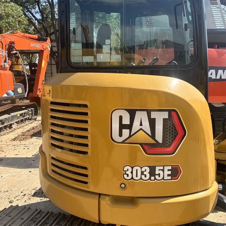 Used Crawler Type CAT 303.5E Excavator Second Hand Mini Excavator 3500KG