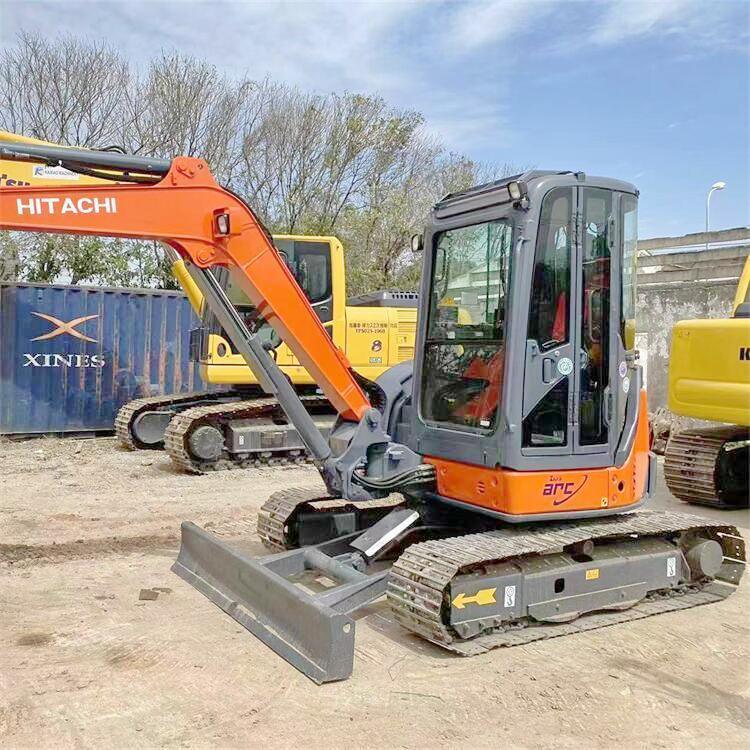 Used Hitachi ZX50 Mini Excavator with 5 Ton Operating Weight 2021 Year Model and 2001-4000 Working Hours