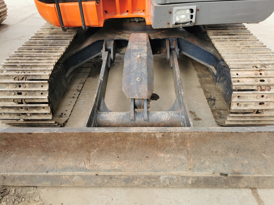 Second Hand Hitachi ZX75 Excavator 7 Ton with 40.5KW Power and 2021 Year Model Low Working Hours