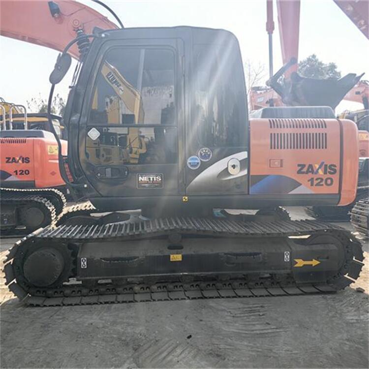 Used Hitachi ZX120 Excavator with 0.59 Bucket Capacity 12000 KG Machine Weight and 72.7kw Power