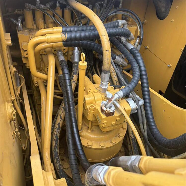 Good Heath Япония Оригинальный использованный экскаватор CAT для продажи 320D KaiShu Machinery 4